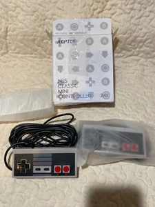 Classic Entertainment System Controllers For Nintendo (2 Controllers) NES-004 - Bild 1 von 4