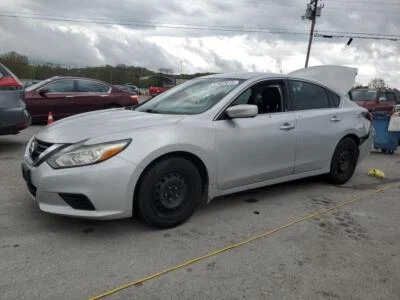 Used Engine Coolant Reservoir fits: 2016 Nissan Altima  Grade A - Image 1 of 4