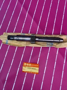 Suzuki Oem Nos RG 250 WD WD 1983 1984 Countershaft transmission 24121-16700 - Picture 1 of 2