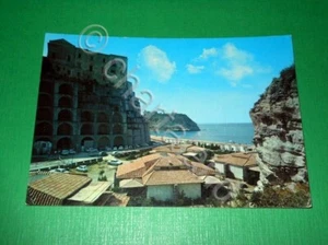 Cartolina Tropea - Villaggio Le Roccette - Sullo sfondo Isola Bella 1969. - Picture 1 of 1