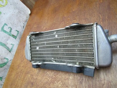 RADIADOR KTM 200 EXC MXC 2002 KTM 200 2002 SIN TAPA Foto 1 de 4