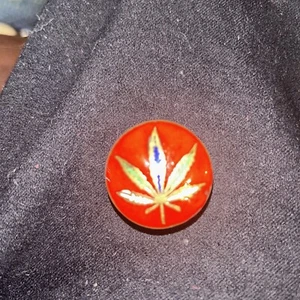 Small Metal Round Box - Picture 1 of 3