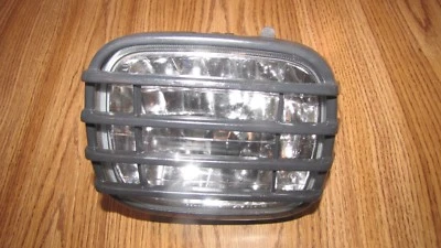 SUBARU FORESTER FOG LIGHT LH 1998-2000 OEM DRIVER  - Image 1 of 4