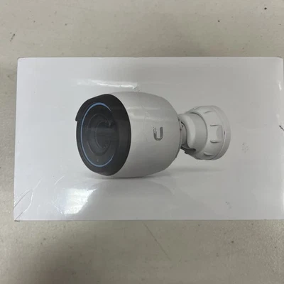 Ubiquiti Networks UVC-G4-PRO Outdoor Bullet Security Camera - Image 1 of 3