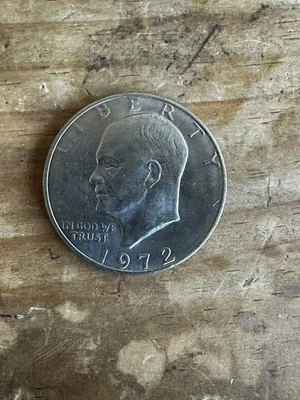 Moeda de dólar Eisenhower 1972 - circulada - sem marca de cunhagem (P) - Imagem 1 de 2