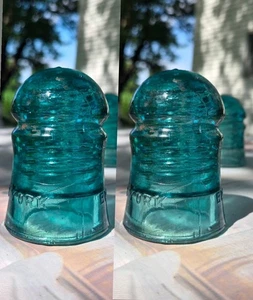 Lot Of 2! Green Aqua w/ Amber Waves CD Brookfield NEWYORK Glass Insulator - Picture 1 of 9