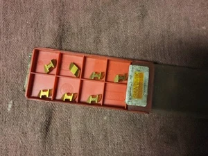 Sandvik TLT-2L | New Carbide Inserts | Grade 225 | 7 PIECES - Picture 1 of 2