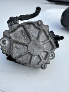 Brake Vacuum Pump Fit 9684786780 Peugeot Citroen Ford Volvo Diesel 9804021880 - Picture 1 of 4