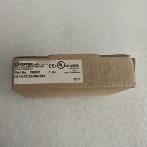 NEW PEPPERL+FUCHS GL10-RT/32/40a/98a Photoelectric Switch Sensor - Picture 1 of 2