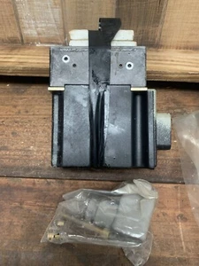 Danfoss B4112 12 VDC elektrisches Stellventilmodul - 329 - Bild 1 von 5