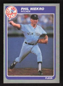 1985 Fleer #138 Phil Niekro New York Yankees - Picture 1 of 2