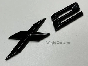 NEW GLOSS BLACK X2 BADGE REAR BOOT BACK FITS BMW X2 - Picture 1 of 3