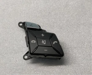 MERCEDES CLS W218 STEERING WHEEL CONTROL BUTTONS SWITCH VOLUME PHONE W212 W207 - Picture 1 of 2