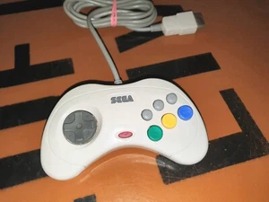 SEGA Saturn - Original 0.0705oz Controller/Control Pad IN White - Picture 1 of 1