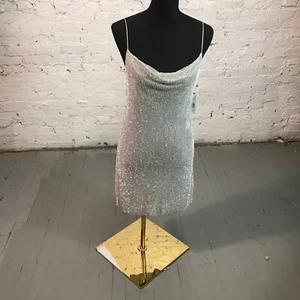 Alice + Olivia Dress Womens 4 Harmony Chainmail Slip Mini Dress Silver a3432fsdd - Picture 1 of 9