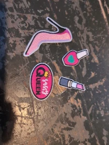 Aufnäher Patches Set 4er Queen Girly Fashion Aufbügelbilder Pink Rosa - Bild 1 von 5