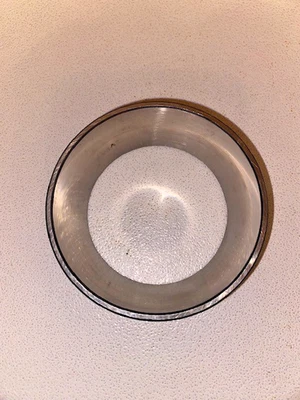 1984-2002 НОВЫЙ ПОДЛИННЫЙ MOPAR ЧАШКА ПРИВОДА ШЕСТЕРНИ ПОДШИПНИК, НОМЕР ДЕТАЛИ 2070319 - Изображение 1 из 4