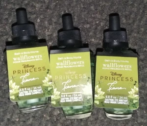 BBW Disney Princess & the Frog Tiana Wallflower Refill Bulb x3 Water Lily/Amber - Picture 1 of 2