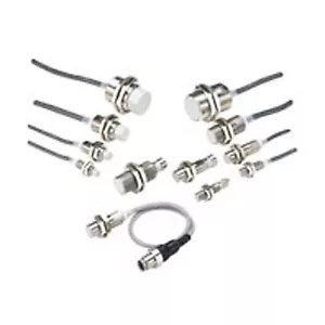 Omron E2E-X1R5E1-M1 Proximity Sensor NPN Normally Open - Picture 1 of 1