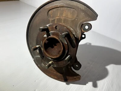 Mitsubishi Starion Chrysler Conquest 1983-1987 OEM 4 pernos pasajero buje trasero Foto 1 de 4