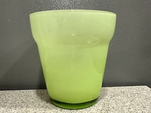 Hand Blown Art Glass Lime Green Vase in Excellent Condition - Picture 1 of 7