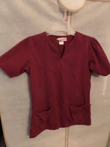 Scrubworks Scrubs Womens Burgundy Shirt Size XS-medicl-nurse-vet - Foto 1 di 4