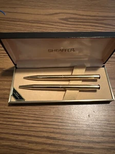 VINTAGE SHEAFFER GOLD ELECTROPLATED PEN AND PENCIL SET WHITE DOT - Picture 1 of 4