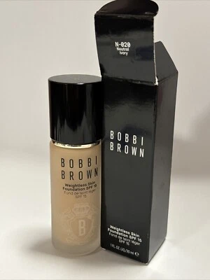 Bobbi Brown Skin Weightless Skin Foundation SPF15, Neutral Ivory 30 ml RRP£43 - Image 1 of 4