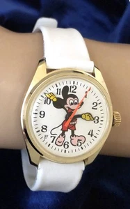 Vintage 1970's West Germany cartoon Mickey Mouse gold tone white Wrist WATCH - Picture 1 of 8