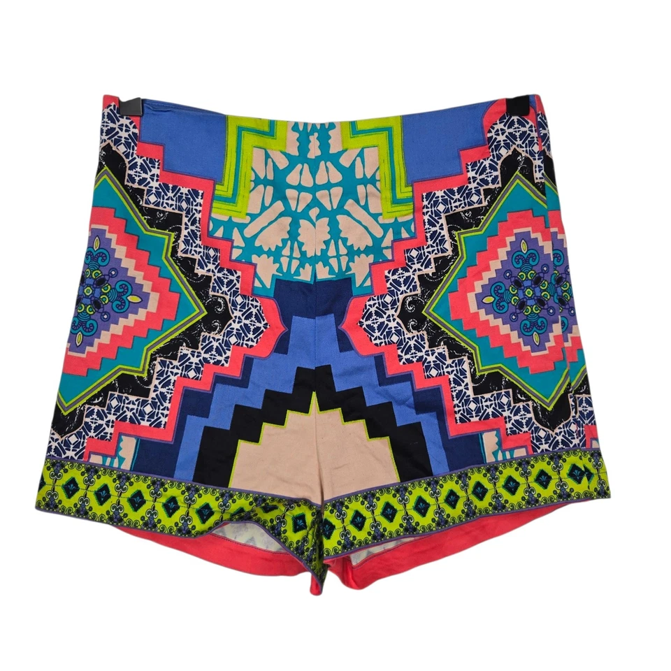 Pantalones Cortos Flying Tomato Mujer Boho Festival Colorido Estampado Geo Cintura Alta Pequeños Foto 1 de 4