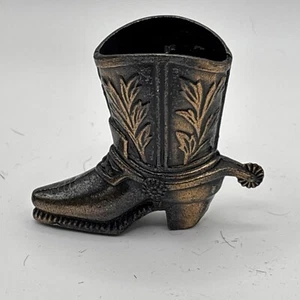 Bota de Vaquero Vintage Arte Popular Occidental Miniatura Latón con Espuela - Imagen 1 de 13
