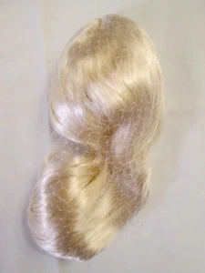 Essential Ellowyne Five Blonde Wilde Imagination Tonner Doll Wig Bangs Long - Picture 1 of 6