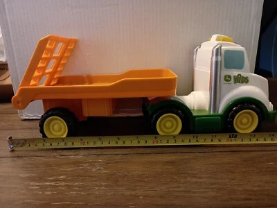 John Deere Kids Unisex Lights And Sounds Farmin' Friends Toy  - Image 1 of 4