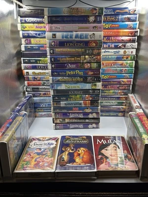 Lot Of 63 Disney VHS Classic Movies 90s Warner Bros DreamWorks Clamshell Tapes - Image 1 of 4