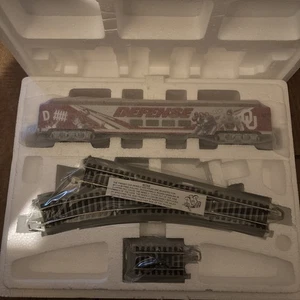 Hawthorne Village Oklahoma Sooners "Defense Dome Car & 2 track - Picture 1 of 2