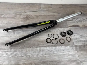 Schwinn Advanced Carbon Fiber Fork 700c X-F07 Road Bike - Picture 1 of 7