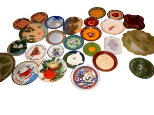 Collectible Marked Small Plates 27 pieces. - Picture 1 of 6