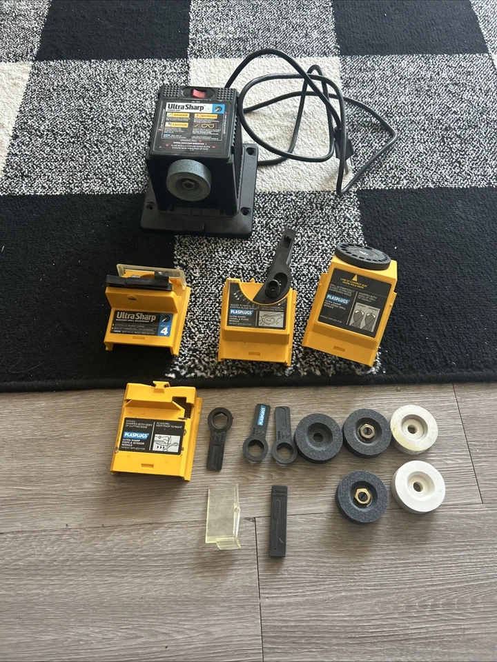 PLASPLUGS Drill Bit Sharpener w/ Assorted Guides - - Image 1 of 4