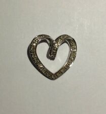 Vintage 10K Karat White Gold Beautiful Floating Heart Pendant Diamonds 1.0 Grams