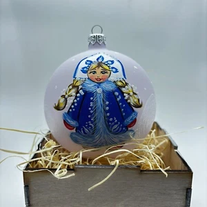 Weihnachtsdeko. Kugeln Baumkugeln. Glas. handbemalt. Snow Maiden - Bild 1 von 2