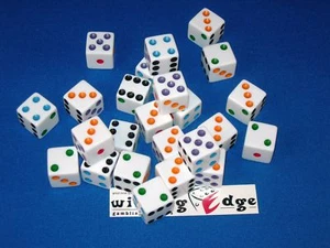 NUEVOS 50 DADOS BLANCOS con PIPS DE COLORES 16mm ENVÍO GRATUITO - Imagen 1 de 3
