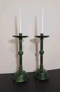 Coppia di portacandele con piedini patina verde chiesa stile alter 17,5 pollici - Foto 1 di 21