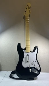 Rock Band Guitar PS2 PS3 Fender Stratocaster Wireless 822151 No Dongle Black - Picture 1 of 7
