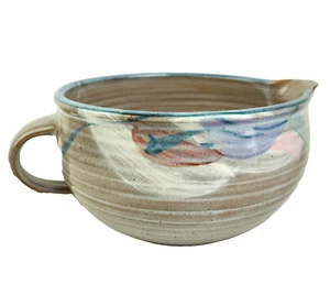 VTG Studio Pottery Batter Bowl Hand Thrown Speckled Glaze Spout Handle SIGNED - Picture 1 of 9