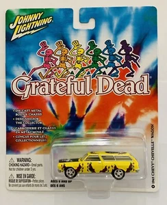 Johnny Lightning White Lightning Grateful Dead 1965 Chevy Yellow Chevelle Wagon - Picture 1 of 6