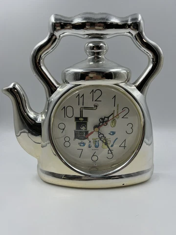 VTG Quartz Silver Plastic Wall Clock Battery Operated Tea Kettle Shape Kitsch Cover