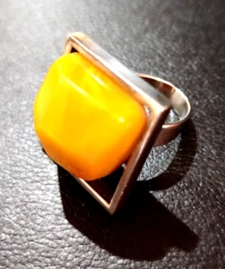 VINTAGE Huge Modernist 925 SILVER Egg Yolk Baltic Amber ring T adjustable - Picture 1 of 11