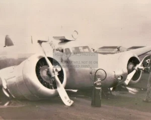 AMELIA EARHART PLANE CRASH IN HAWAII AFTER FAILED TAKE OFF 8X10 SEPIA PHOTO - Picture 1 of 4