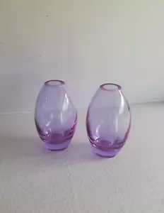 Pair Of Caithness Neodymium Lilac Cased Glass Vases By Domhnall O'Broin C1961 - Picture 1 of 8
