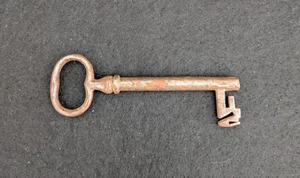 Antique 1700s Hand Forged Iron Female Key - Picture 1 of 3